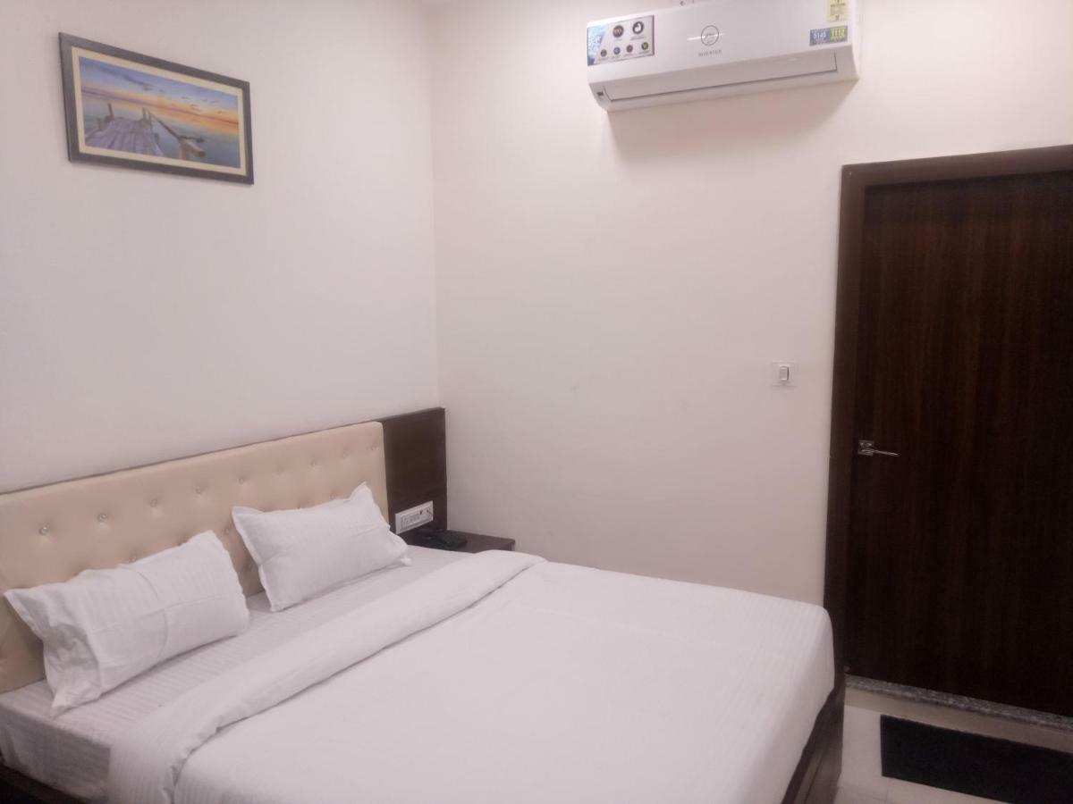 Hotel Prestige 아지메르 외부 사진